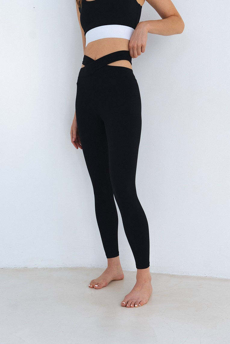 black yoga leggings high waist