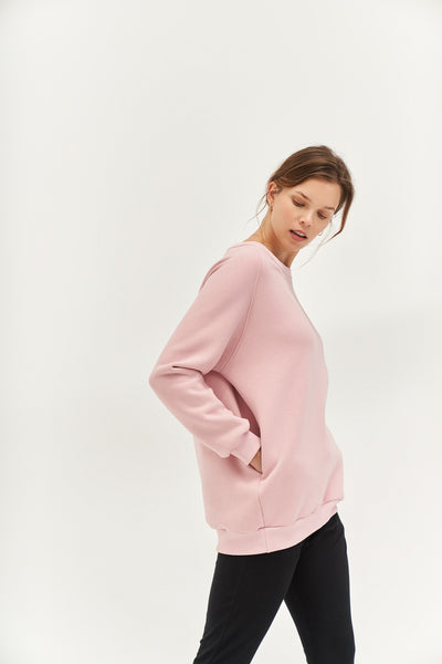 oversize pink sweatshirt