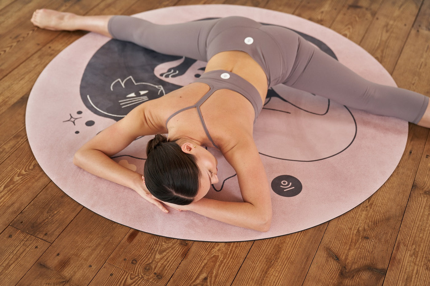Manduka round yoga mat
