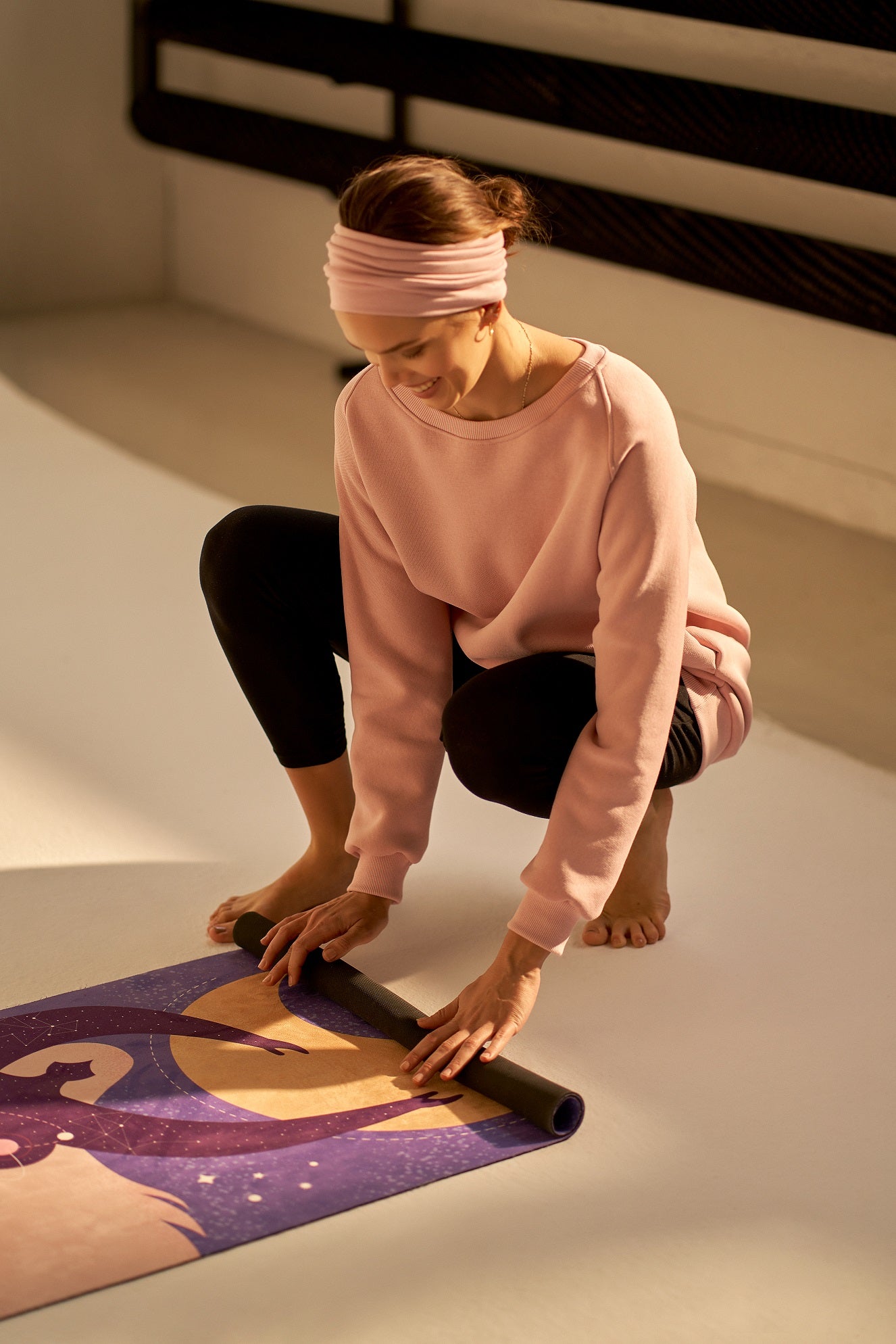yoga sweatshirt pink