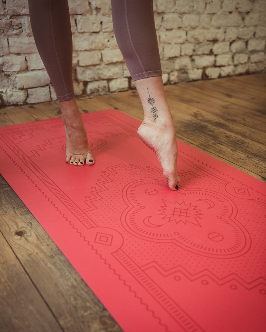 Yoga mat PRO STICKY MAGIC CARPET - natural rubber, non-slip, eco-friendly professional gym, pilates and yoga mat