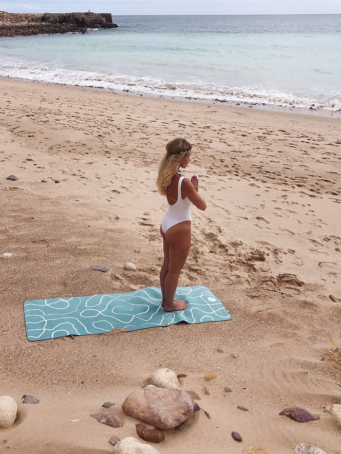 Yoga mat VIBRATION - natural rubber, non-slip, eco-friendly studio gym, pilates and yoga mat