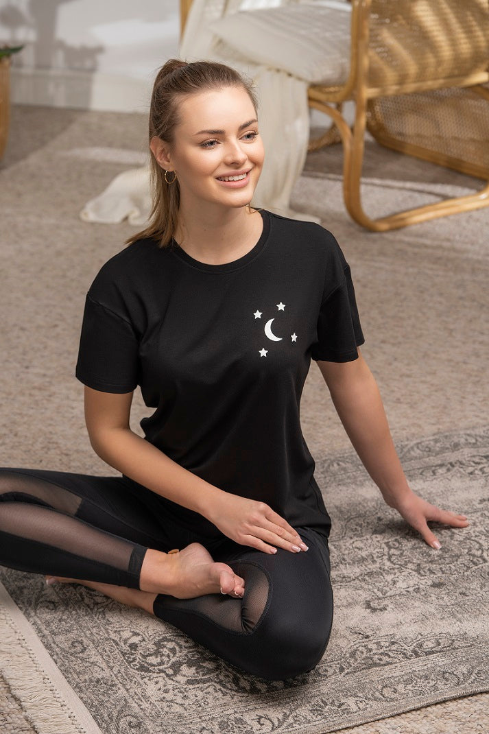 MOONSTAR Yoga T-shirt - black