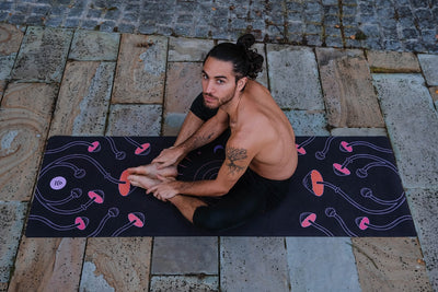 Travel yoga & gym mat PSYCHOBELLA light and foldable